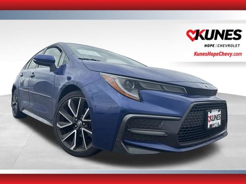 Used 2020 Toyota Corolla SE FWD image 1