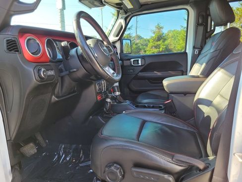 Used 2019 Jeep Wrangler Unlimited Rubicon AWD/4WD image 7