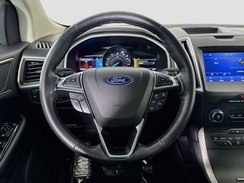 Used 2020 Ford Edge SEL FWD image 11