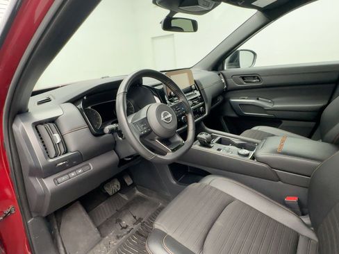 Used 2025 Nissan Pathfinder Rock Creek image 21