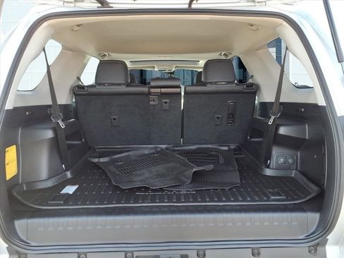 Certified 2023 Toyota 4Runner SR5 Premium image 5