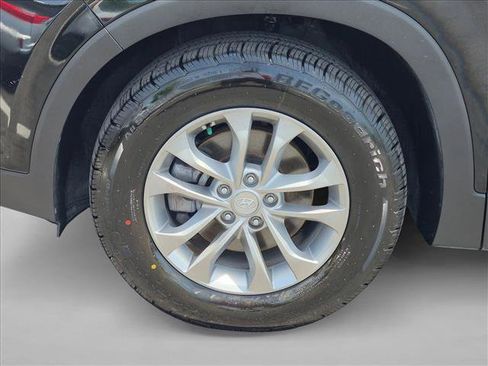 Used 2019 Hyundai Santa Fe SE FWD image 22