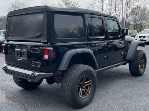 Used 2018 Jeep Wrangler Unlimited Rubicon image 5