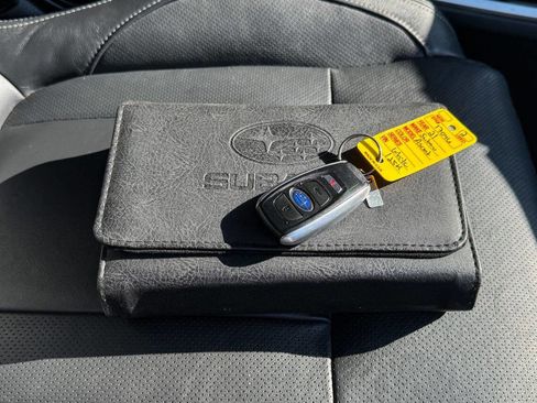 Used 2021 Subaru Ascent Limited w/ Technology Package image 42