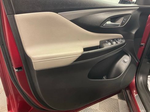 Used 2024 Buick Envista Avenir FWD image 13