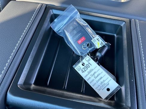 New 2026 Toyota Tundra Limited image 29