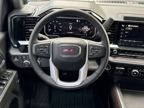 New 2026 GMC Sierra 3500 SLT w/ SLT Premium Package AWD/4WD image 16