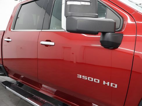 Used 2023 Chevrolet Silverado 3500 High Country image 28