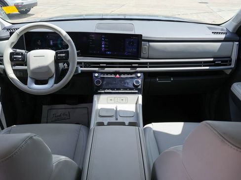 Used 2026 Hyundai Santa Fe SEL FWD image 6