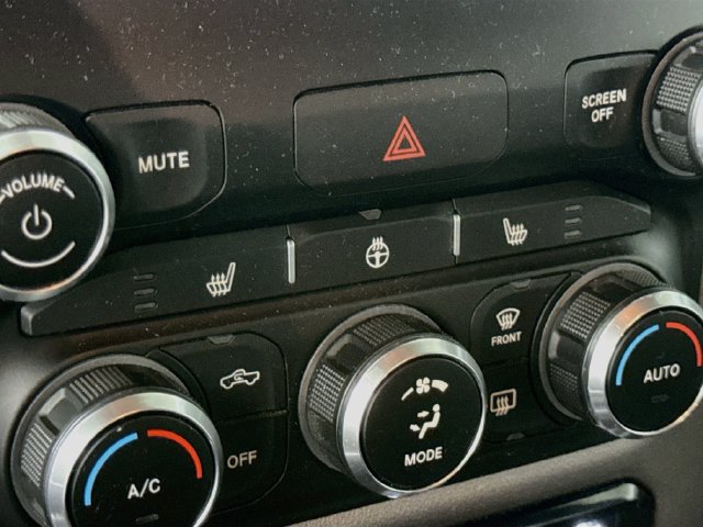 Used 2020 RAM 1500 Big Horn AWD/4WD image 19