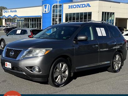 Used 2016 Nissan Pathfinder Platinum w/ Cargo Package