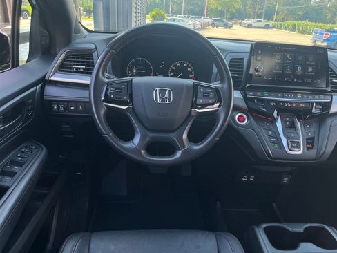 Used 2025 Honda Odyssey Sport-L image 15