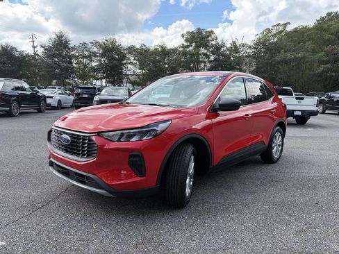 Used 2024 Ford Escape Active FWD image 5