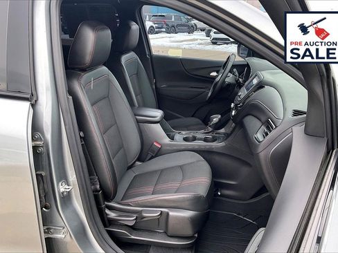 Used 2024 Chevrolet Equinox RS w/ LPO, Floor Liner Package image 30
