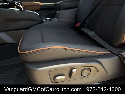 New 2026 GMC Canyon AT4 AWD/4WD image 21