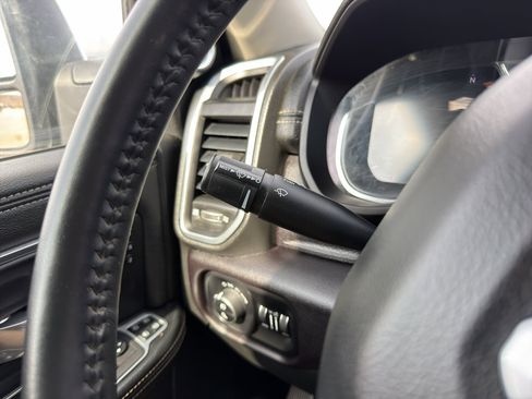 Used 2024 RAM 3500 Laramie image 22