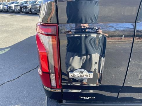 New 2025 Ford F150 King Ranch w/ FX4 Off-Road Package image 34