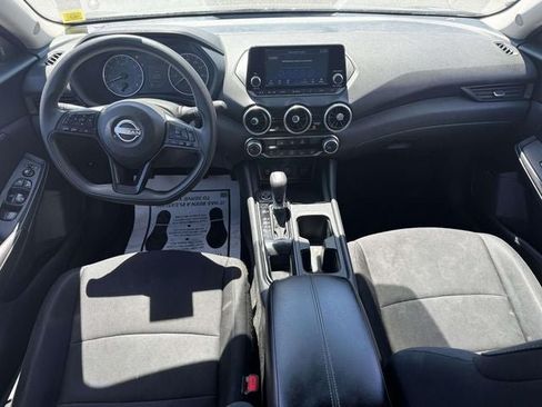 Used 2024 Nissan Sentra S FWD image 13