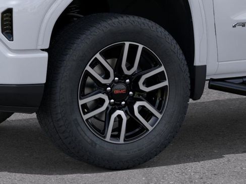 New 2026 GMC Sierra 1500 AT4 w/ Technology Package image 9