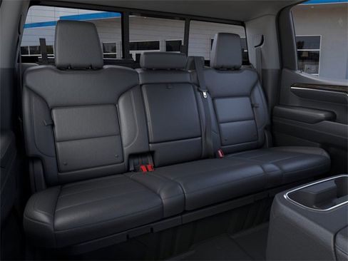New 2026 GMC Sierra 1500 SLT w/ SLT Premium Plus Package image 17