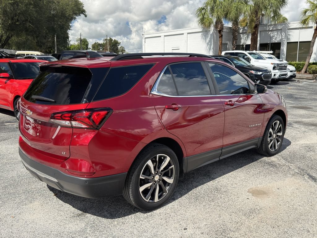 Used 2023 Chevrolet Equinox LT FWD image 5
