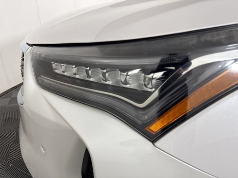 Used 2022 Acura RDX AWD w/ Technology Package image 12