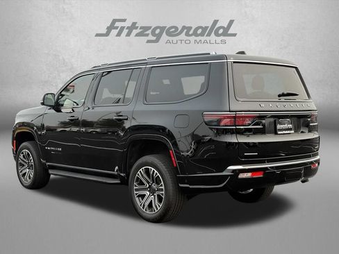 Used 2023 Jeep Wagoneer Series II w/ Convenience Group I AWD/4WD image 10