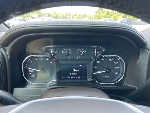 Used 2020 GMC Sierra 1500 SLT image 22