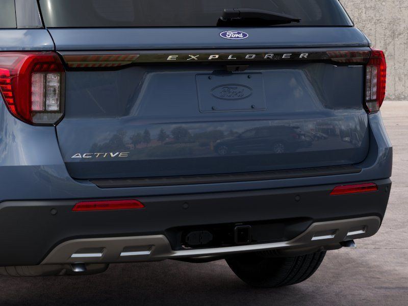 New 2027 Ford Explorer Active RWD image 25