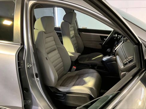 Used 2018 Honda CR-V LX image 8