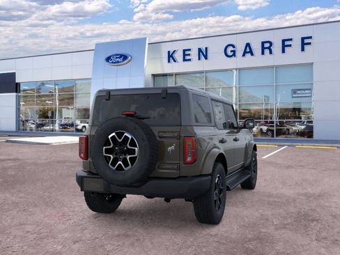 New 2026 Ford Bronco Outer Banks AWD/4WD image 9
