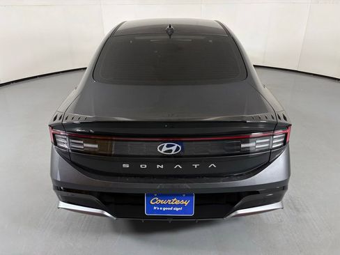 Used 2025 Hyundai Sonata SEL FWD image 7