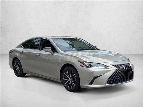 Used 2024 Lexus ES 350 w/ Premium Package image 3