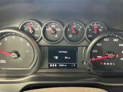 Used 2024 Chevrolet Silverado 2500 Custom w/ Custom Value Package image 37