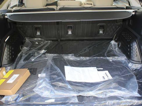 Used 2025 Subaru Outback Premium image 15