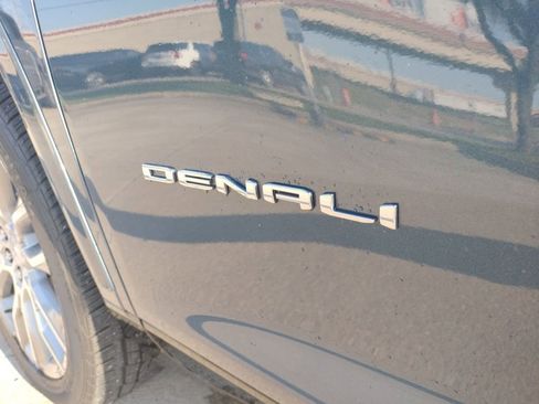 New 2026 GMC Acadia Denali w/ Super Cruise Package image 33