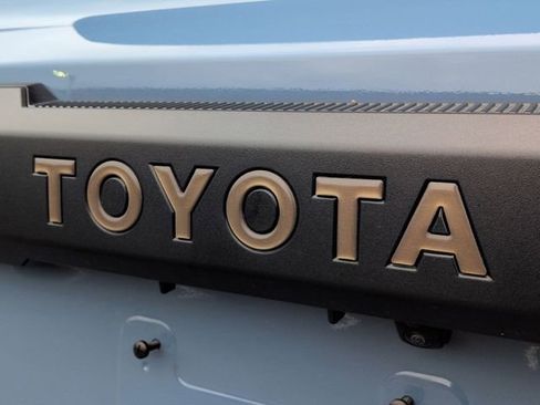 Certified 2025 Toyota 4Runner TRD Off-Road Premium AWD/4WD image 29