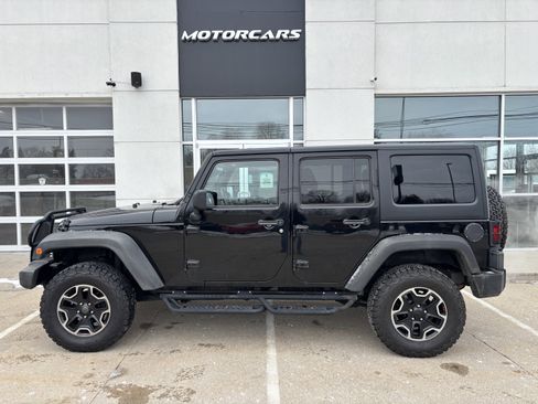 Used 2011 Jeep Wrangler Unlimited Rubicon w/ Dual Top Group image 7