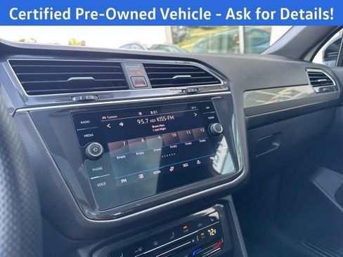 Certified 2023 Volkswagen Tiguan SE R-Line AWD/4WD image 14