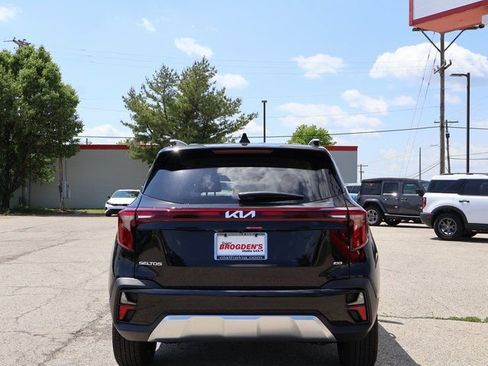 New 2025 Kia Seltos S AWD/4WD image 4