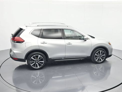 Used 2019 Nissan Rogue SL FWD image 32
