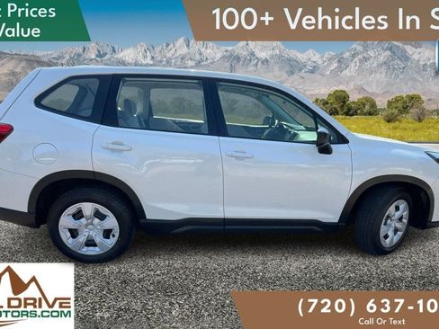 Used 2022 Subaru Forester AWD/4WD image 4