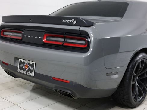 Used 2023 Dodge Challenger SRT Hellcat w/ Driver Convenience Group RWD image 39