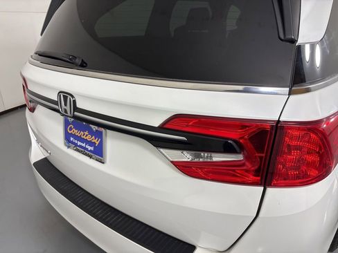 Used 2021 Honda Odyssey EX-L image 12