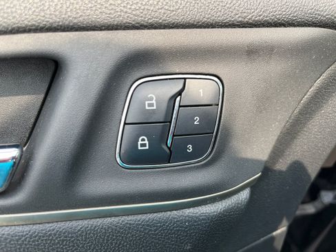 Used 2018 Lincoln MKC Premiere AWD/4WD image 15