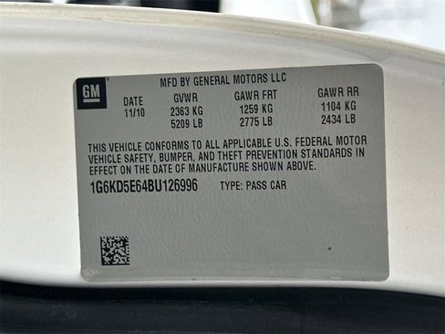 Used 2011 Cadillac DTS Luxury image 33