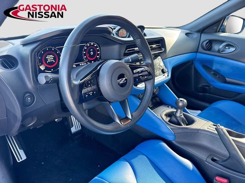 Used 2025 Nissan Z Performance w/ Floor Mat Package image 11