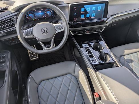 New 2026 Volkswagen Atlas Cross Sport SEL Premium R-Line image 19