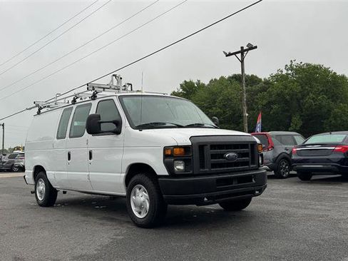 Used 2013 Ford E-150 and Econoline 150 RWD image 4