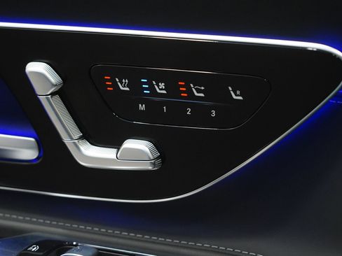 Certified 2024 Mercedes-Benz SL 63 AMG 4MATIC image 36